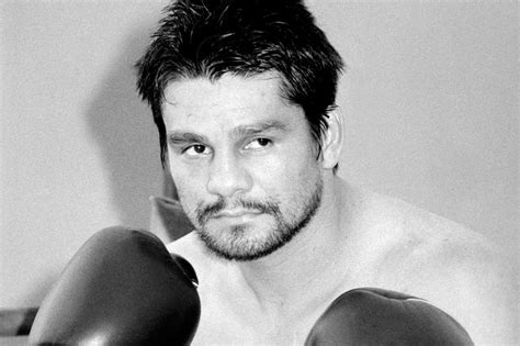 Boxing Legend Roberto Duran Wows Fans In Newcastle Chronicle Live