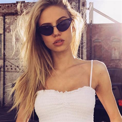 Photo Of Fashion Model Scarlett Leithold Id 579248 Models The Fmd