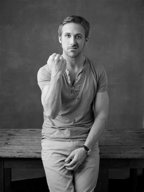 Ryan Gosling Photo Ryan Gosling Ryan Gosling Gorgeous Men Sexy Men