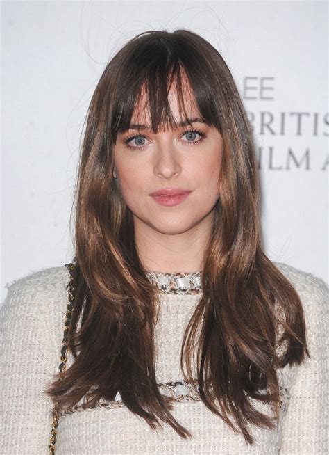 Is Dakota Johnson Sporting The Right Hairstyle For Her Face Shape And