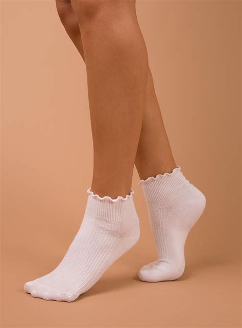 Ribbed Ruffle Socks White Fashion Socks Sock Outfits Frilly Socks