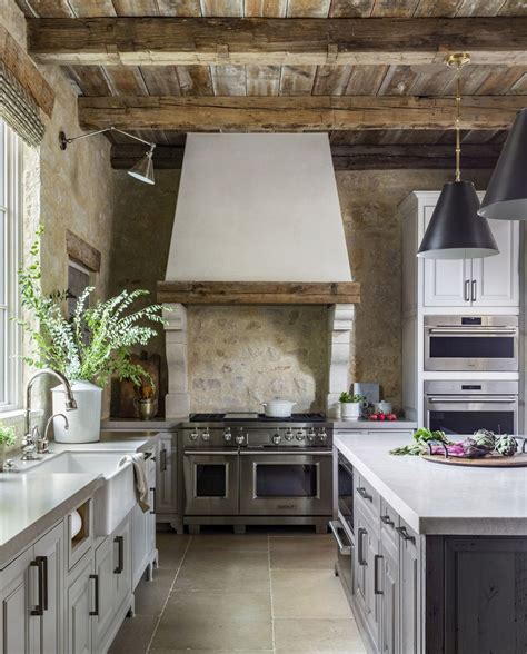 Tuscan Kitchens Bring The Look Of Italy Back Home