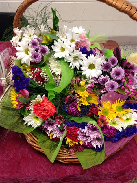 Mixed Bouquet Lakeside Garden