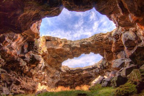 The Craters Of The Moon Cave Trail The Epic Cave Hike Every Idahoan