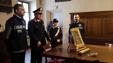 San Lorenzo I Carabinieri Restituiscono Al Priore Un Quadro Rubato