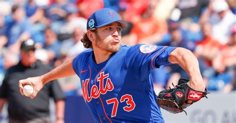 New York Mets Make Flurry Of Roster Moves Sports Illustrated New York