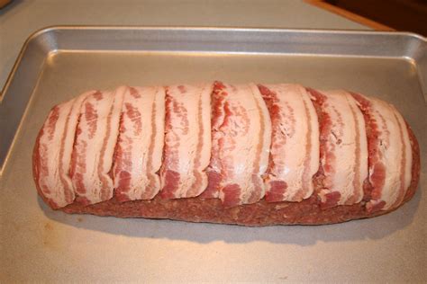 Meatloaf and all other ground meats must be cooked to an internal temperature of 160 f or higher to destroy harmful bacteria. COOK WITH SUSAN: Bacon Lovers Meatloaf