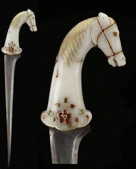 Dague Khanjar Avec Poignée à Tête De Cheval Inde Empire Moghol