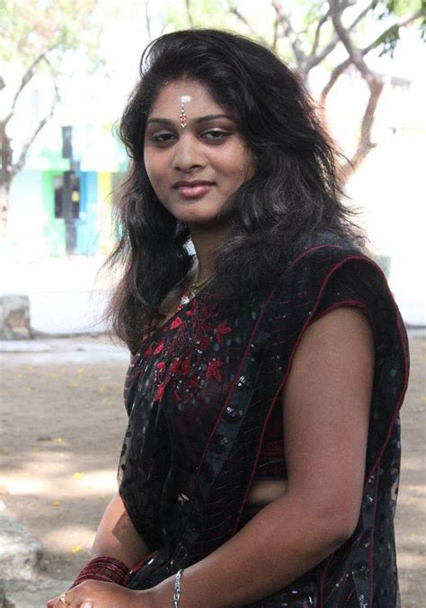 Porn Xxx Priya In Black Saree Photo Gallery