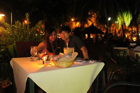 Set on the grounds of parkroyal hotel penang, uncle zack by the beach is an informal yet smart restaurant that manages to be both plush and cosy. Welcome On Board: Romantic Dining at Uncle Zack By-The ...