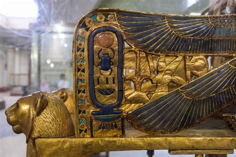 behind mysterious tutankhamun s treasure 5 things to know daily sabah