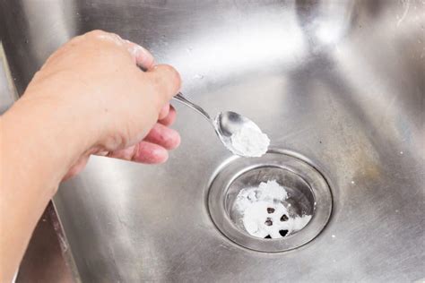 Clean A Clogged Drain With Baking Soda And Vinegar Fact Or Myth