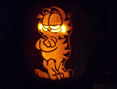 Garfield The Cat Pattern From Check Out The Pumpkin Carving Forums At