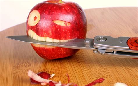 Humor Apples Knife Table Biting Wallpapers Hd