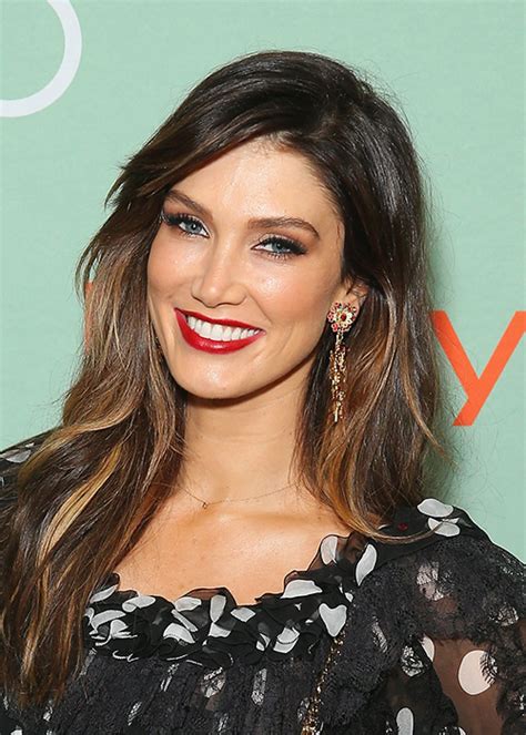 Born and raised in sydney, new south wales, she enrolled in dancing, acting, singing and piano classes at a young age. Delta Goodrem Without Makeup - Celebrity In Styles