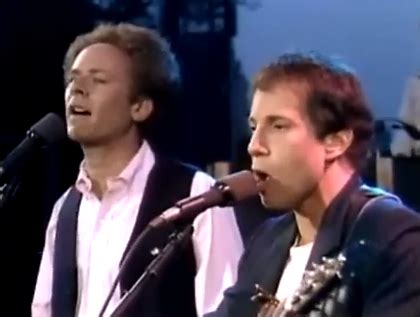 VIDEO SIMON GARFUNKEL IN CENTRAL PARK 32 YEARS AGO TODAY West