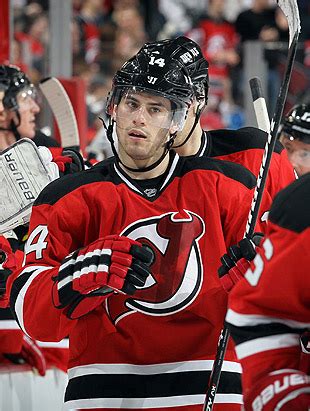 Всё кончено, не так ли? Adam Henrique gets six years, $24 million from NJ Devils ...