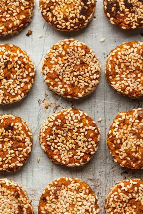 Easy, delicious, authentic falafel recipe! Baked pumpkin falafels | Recipe in 2020 (With images ...