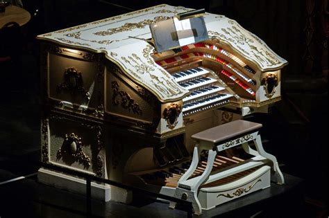 Beautiful Barton Grande Theatre Pipe Organ At The Rialto Square