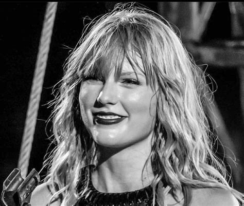 Taylor Swift Taytay Reputation Celebrities Music Industry Widget
