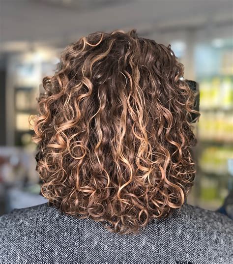 Curly Hair Highlights How To Highlight Curly Hair My Favorite Blonde