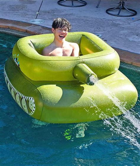 Inflatable Tank Pool Float Senturintalking