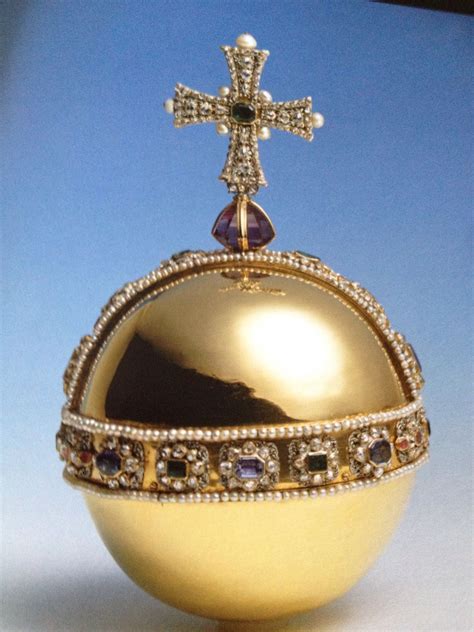 The Sovereigns Orb 1661 Crown Jewels Queens Coronation Crown Jewelry