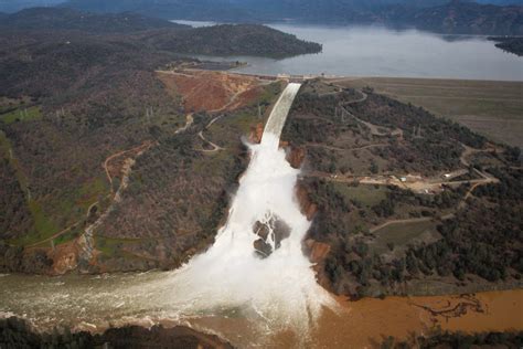 Bad Design Building Caused Dangers At Oroville Dam Experts Say 893