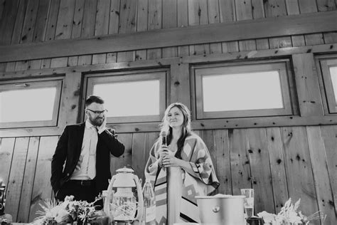 Park Point Beach House Wedding Duluth Mn Sean Sarah