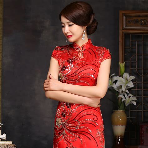 Red Elegant Bridal Qipao Short Cheongsams Traditional Chinese Wedding