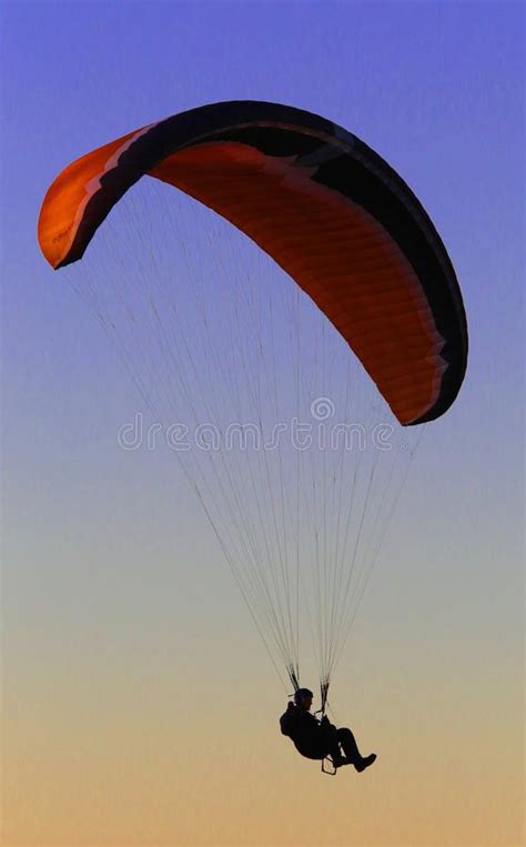 Recreational Paragliding Editorial Stock Image Image Of Enjoys 50670349