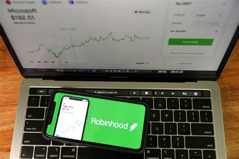 Here are the top cash app scams: Robinhood, Reddit App Downloads Surge as Investors Take on ...