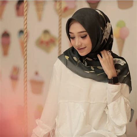 Model Hijab Terbaru Segi Empat Style Hijab Terbaru
