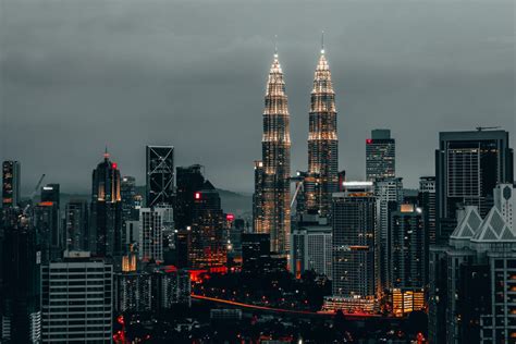 You can save up to 90% vs your bank or high street provider when you send money with azimo. How to send money to Malaysia: A guide - TransferGuides