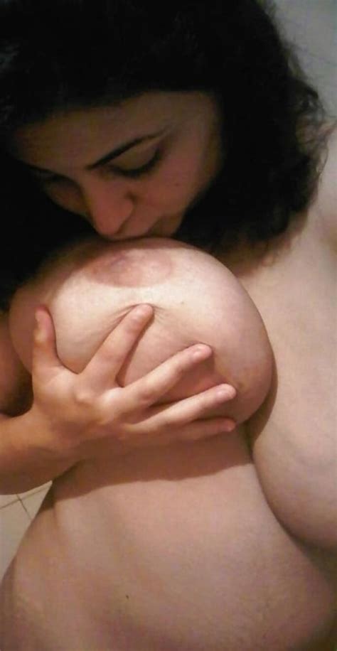 Huge Tits Arabic Wife Nude Selfies Leaked 29 Pics