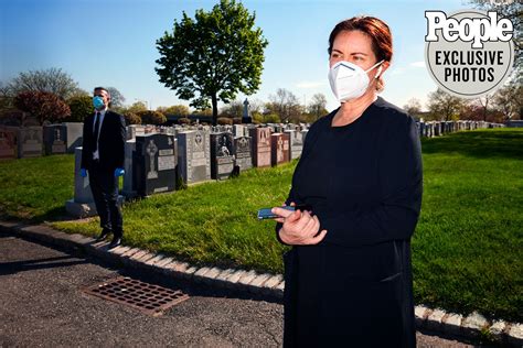 Funeral Director Gives Dignified Farewells to COVID-19 Families