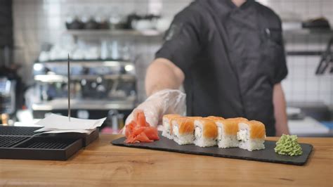 5 Key Characteristics Of A Great Sushi Chef