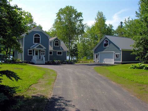 Find currently available lakefront homes for sale in maine. Lake Homes For Sale In Maine.