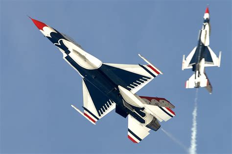 Us Air Force Thunderbirds The Us Air Force Thunderbirds Flickr