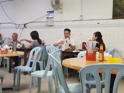 Well, they may be right. 青蛙生活点滴 Froggy's Bits of Life: 点心 Dim Sum & 菊宝 C.Tea ...