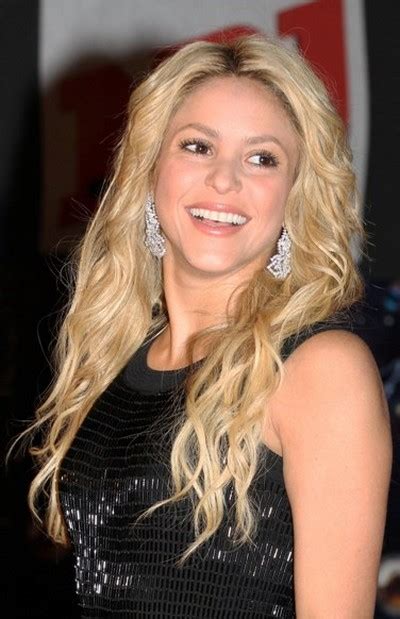 The reality star, who often changes up her hairstyles, debuted a bronde bob with. Bridal Fashion Wears: Shakira Hairstyles 2011