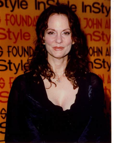 pictures of lesley ann warren