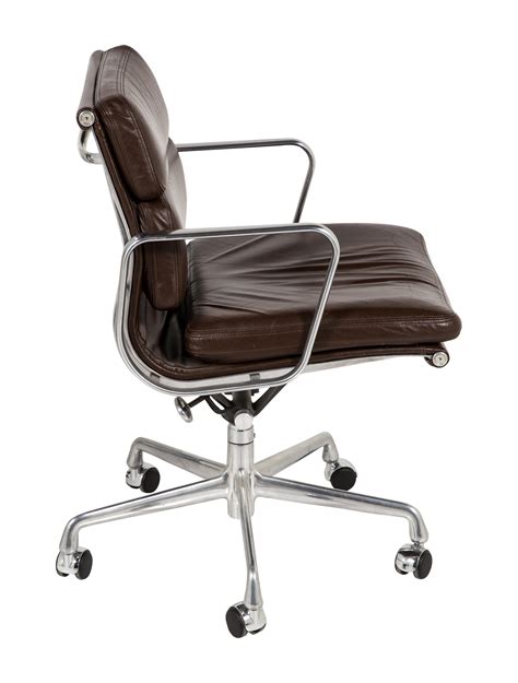 Herman Miller Eames Soft Pad Management Chair Furniture Hrmil20072