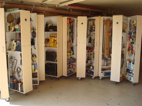 How To Build Diy Rolling Garage Storage Cabinets With Shelves Dengarden