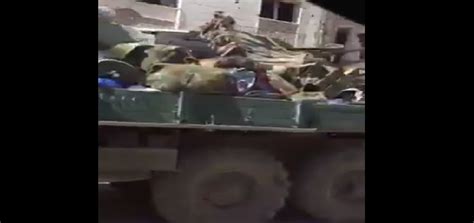 بالفيديو عمليات تعفيش لميليشيات الأسد الطائفية في بلدة الحراك أخبار السوريين