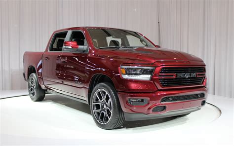 Discover the available 3.0l ecodiesel v6 engine, available 60/40 split doors & more today. 2019 Ram 1500 Sport: a Canadian Exclusivity - The Car Guide