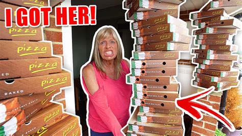 Giant Pizza Delivery Prank On Mom S House Prank Wars Youtube