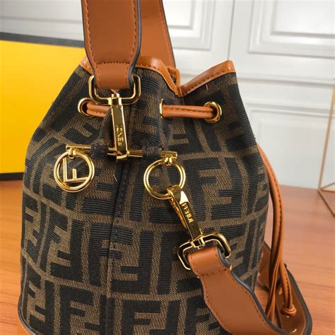 Due to his history with the feds, grm daily shadowbanned a1 to conceal his track from appearing on search results in… Cheap 2018 New Cheap AAA Quality Fendi Handbags For Women ...