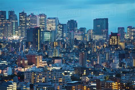 Downtown Tokyo skyline at dusk, Tokyo, Japan - Stock Photo ...