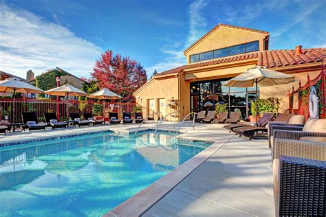 7 Best Sonoma County Spas To Pamper Yourself